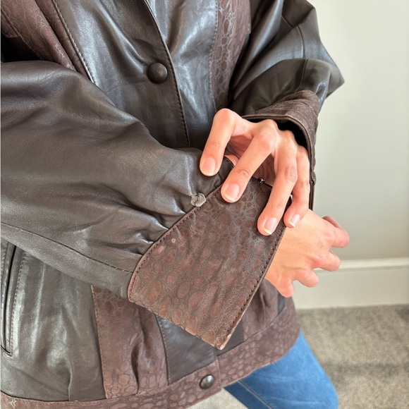 Vintage Bomber Chocolate Brown Animal Print Genuine Leather Jacket - Size Large - Picture 7 of 14